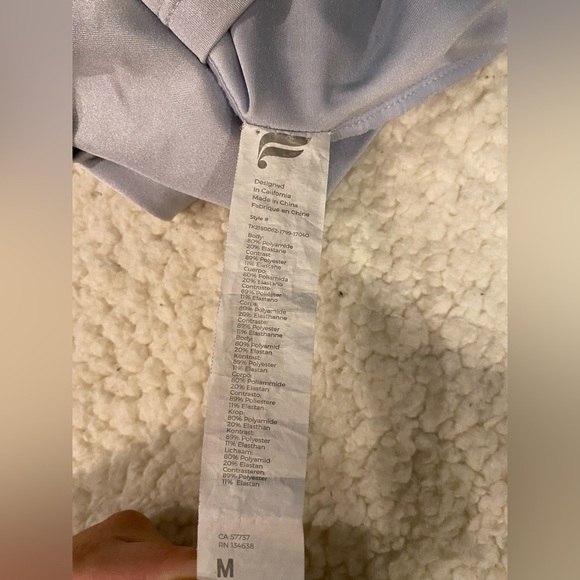 Fabletics tank top - Picture 5 of 5